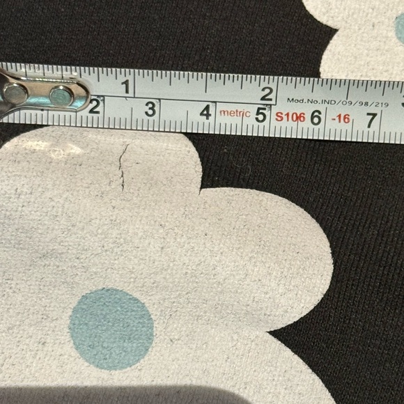 Dot Australia, size 4T sweatshirt - Picture 4 of 8